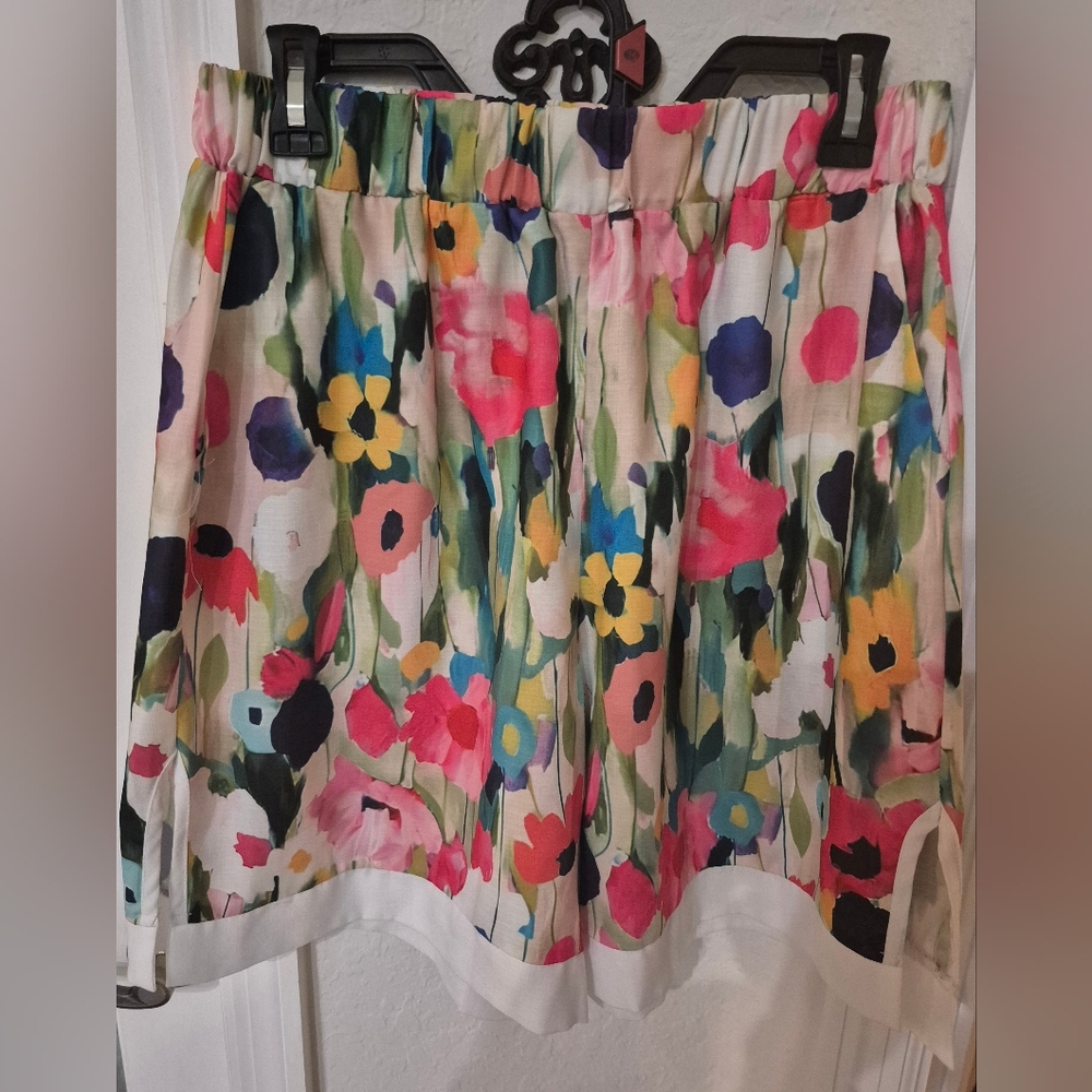 SHEIN Multicolor Floral High Waist  Shorts